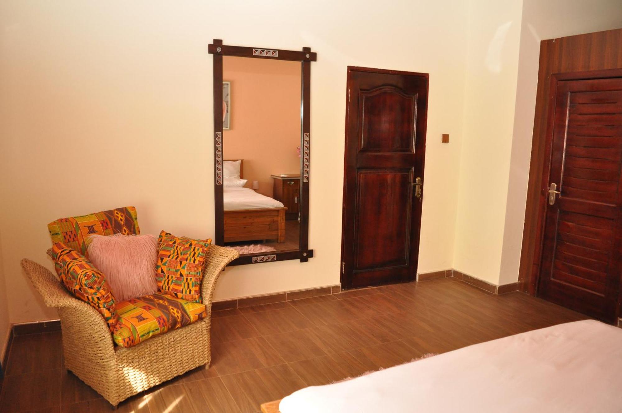 Santa Monica Home Lodge Senchi Εξωτερικό φωτογραφία