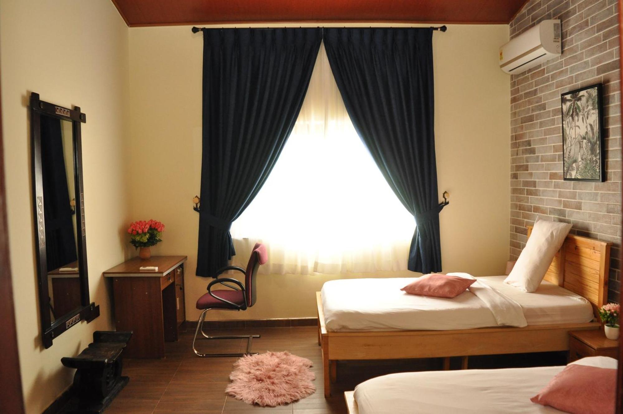 Santa Monica Home Lodge Senchi Εξωτερικό φωτογραφία