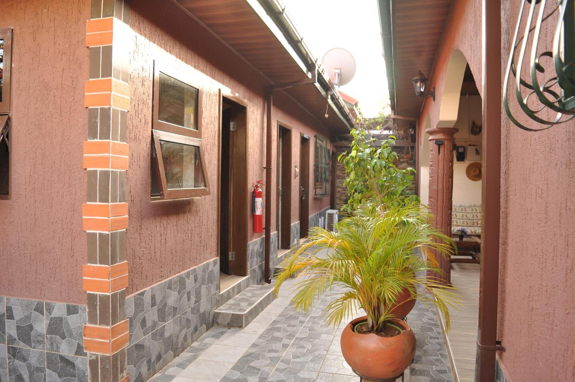 Santa Monica Home Lodge Senchi Εξωτερικό φωτογραφία