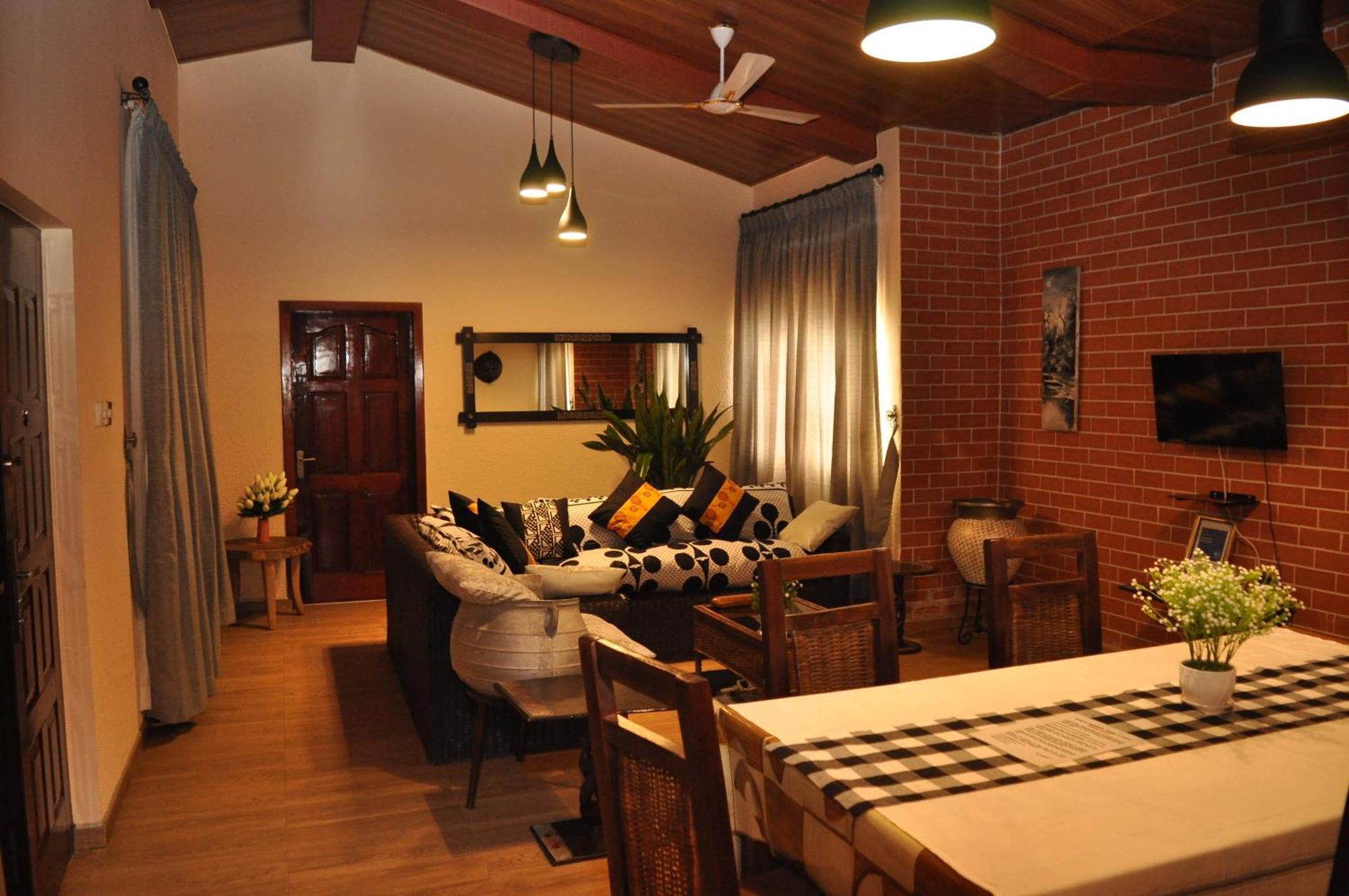 Santa Monica Home Lodge Senchi Εξωτερικό φωτογραφία