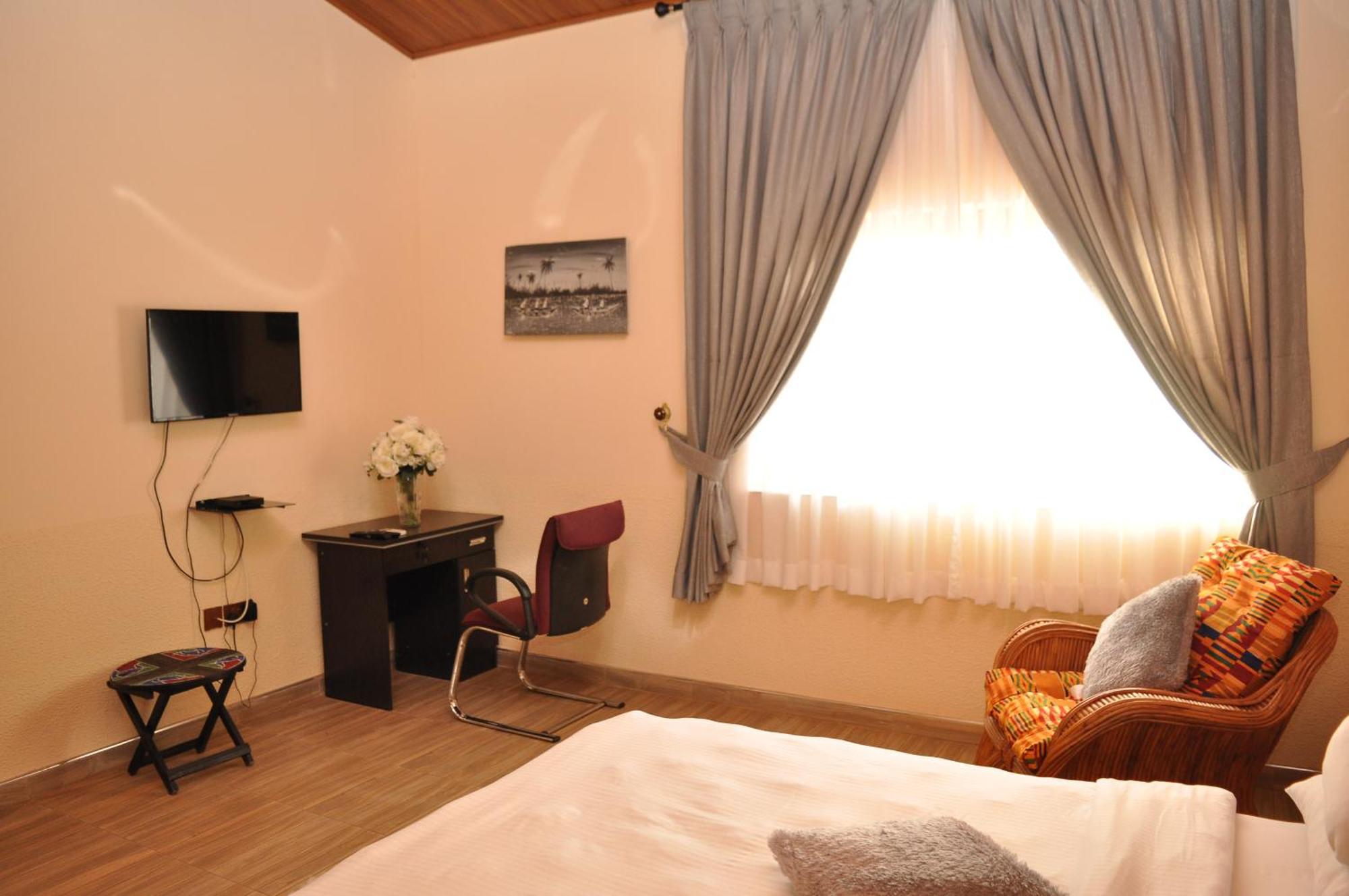 Santa Monica Home Lodge Senchi Εξωτερικό φωτογραφία